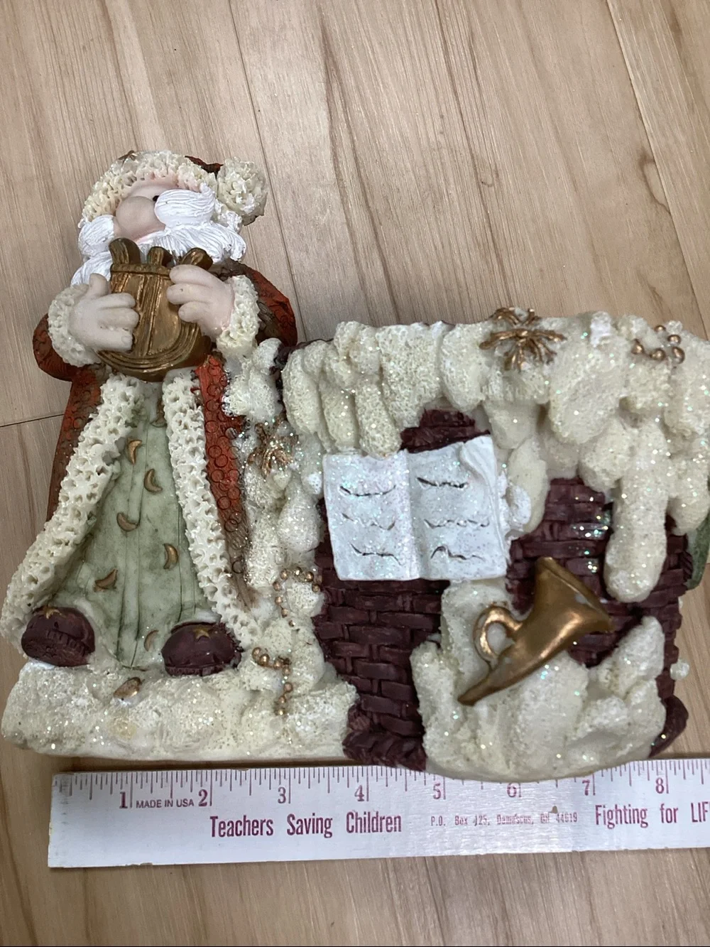 Celestial Musical Santa Holiday Basketweave Resin Planter Gold Harp Trumpet